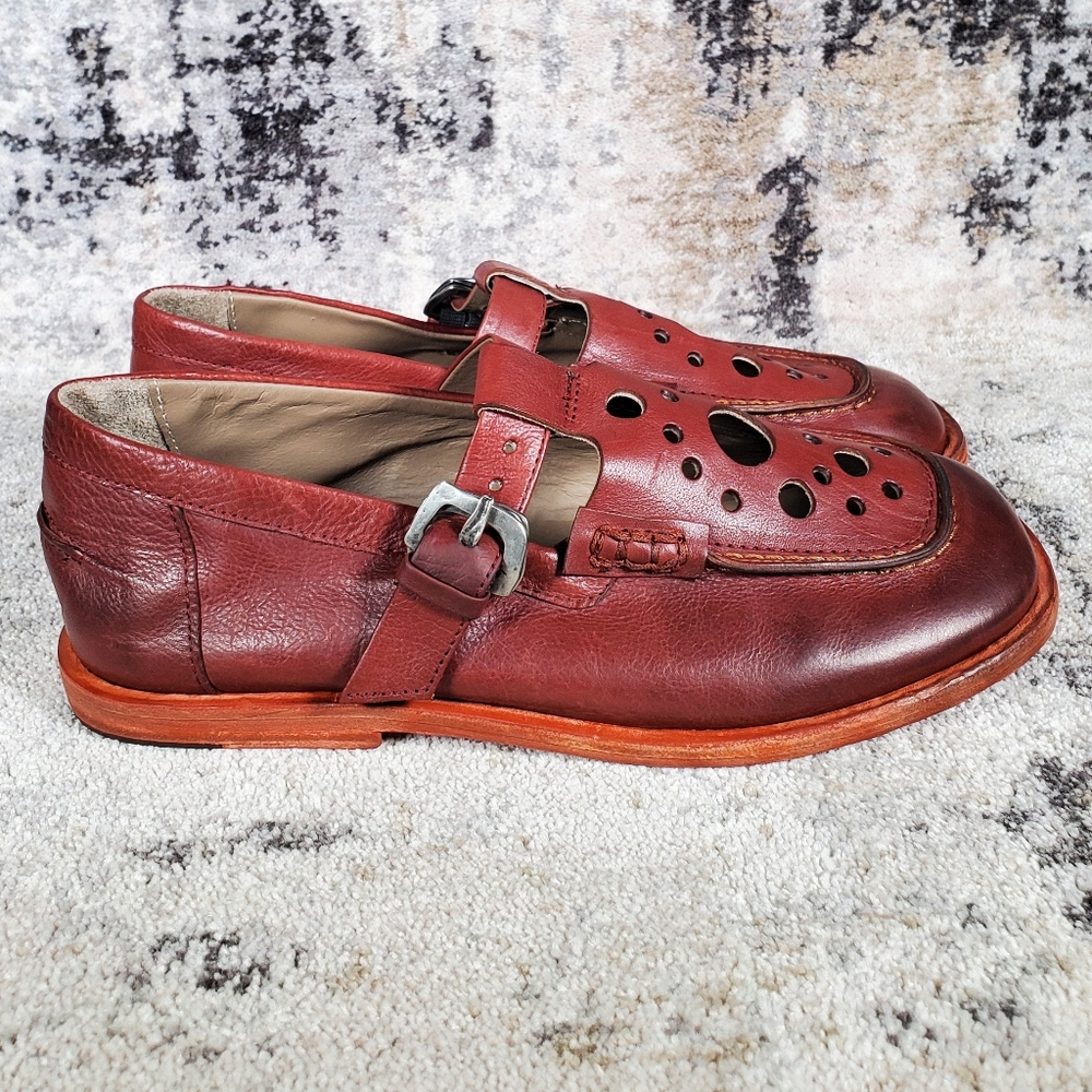 Ernesto Dolani Women's Red Leather Sandals with Buckle Size 39/9